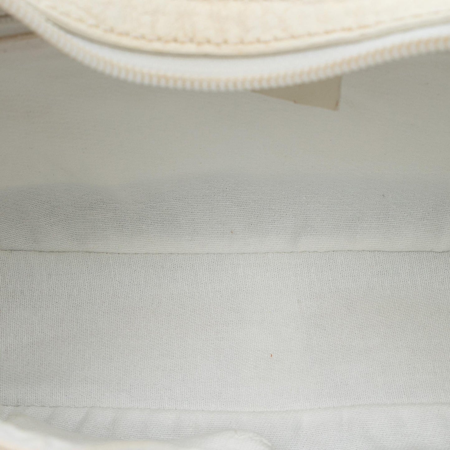 Gucci GG Supreme Pop Handbag