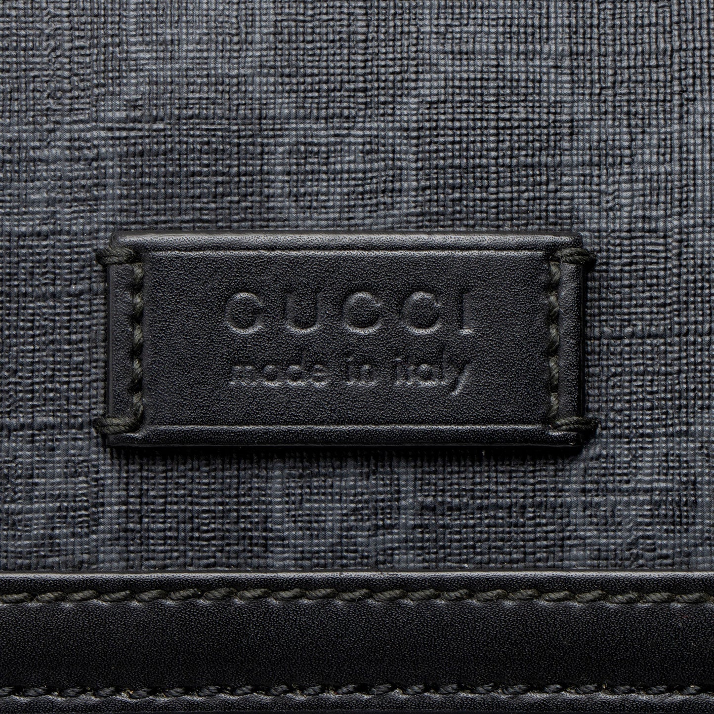 Gucci GG Supreme Web Large Messenger Bag