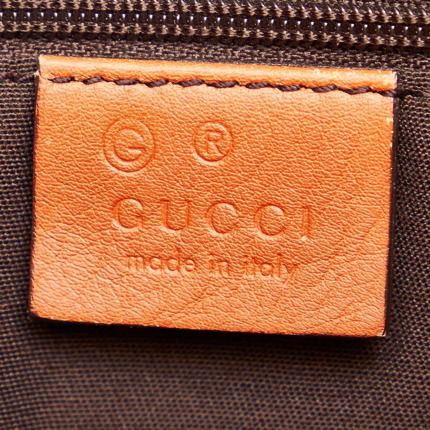 Gucci Guccissima Abbey D-Ring Crossbody Bag (SHG-29899)
