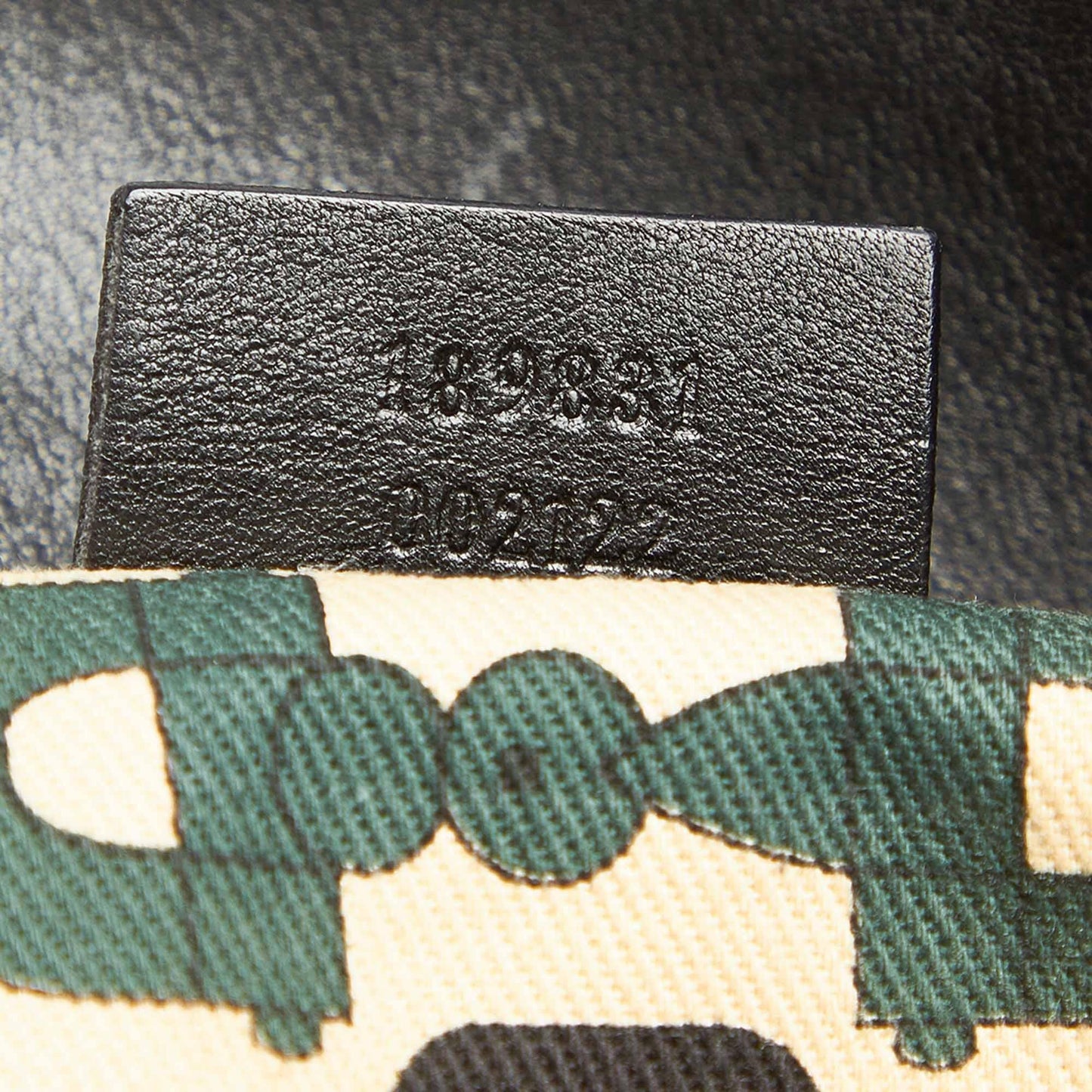 Gucci Guccissima Abbey D-Ring Shoulder Bag (SHG-31680)