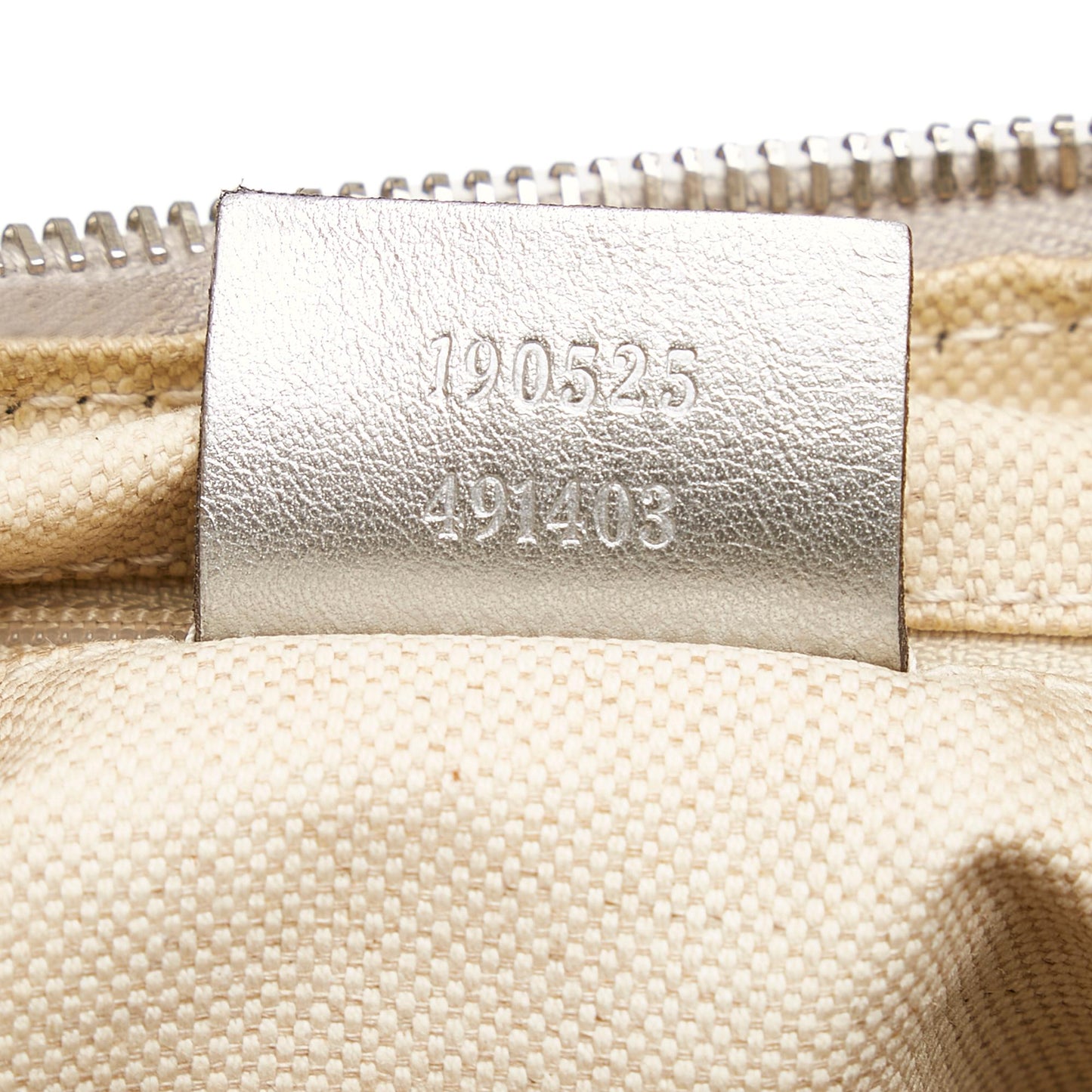 Gucci Guccissima Abbey D-Ring Shoulder Bag (SHG-32826)