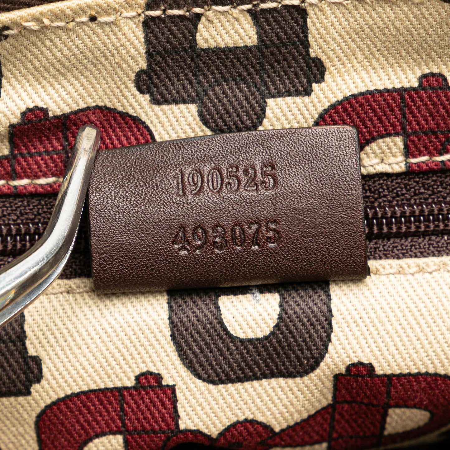 Gucci Guccissima Abbey D-Ring Shoulder Bag (SHG-2XYgSP)