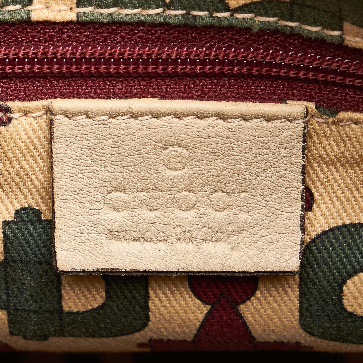 Gucci Guccissima Abbey D-ring Leather  Bag (SHG-28359)