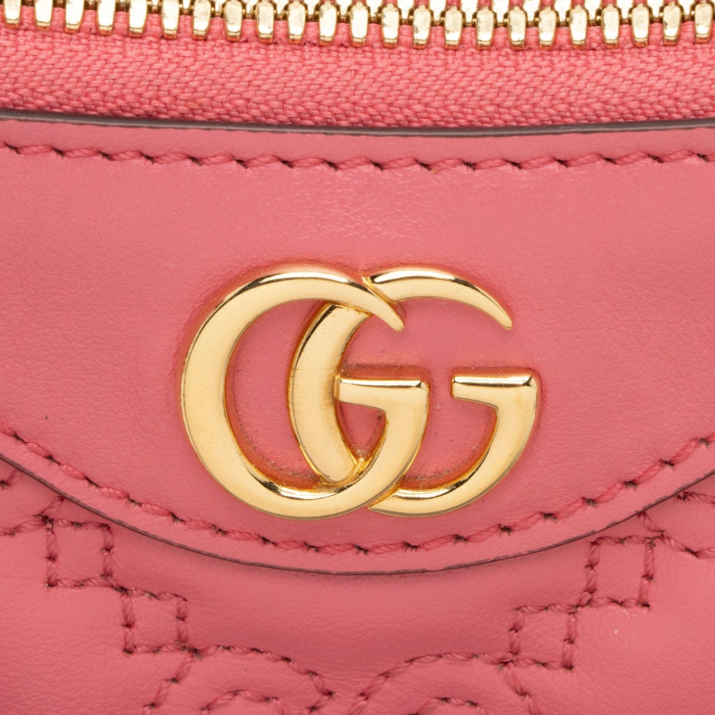 Gucci Jumbo GG Matelasse Leather Chain Small Crossbody