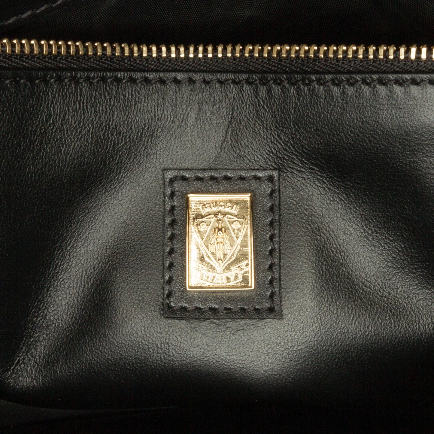 Gucci Leather Equestrian Crossbody (SHG-QcHVyT)