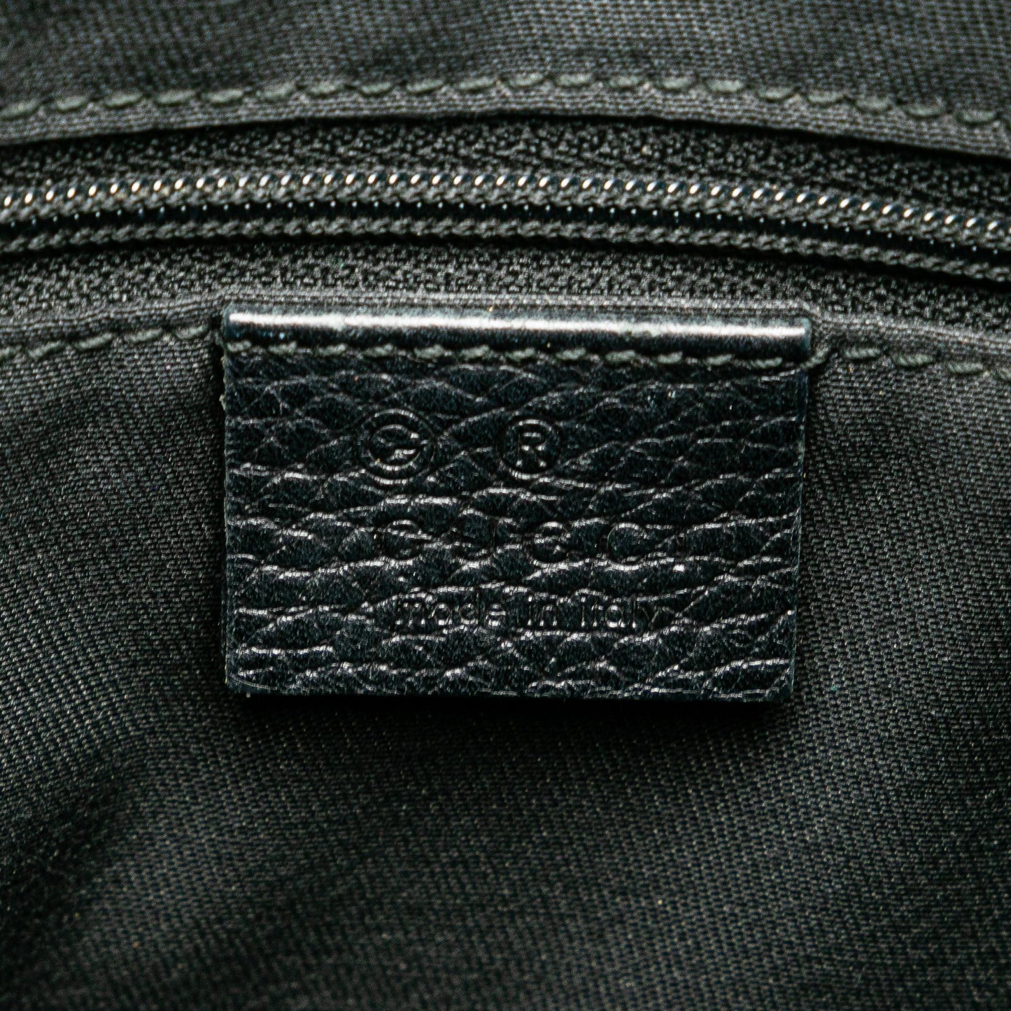 Gucci Pebbled Leather Abbey D Ring Shoulder Bag