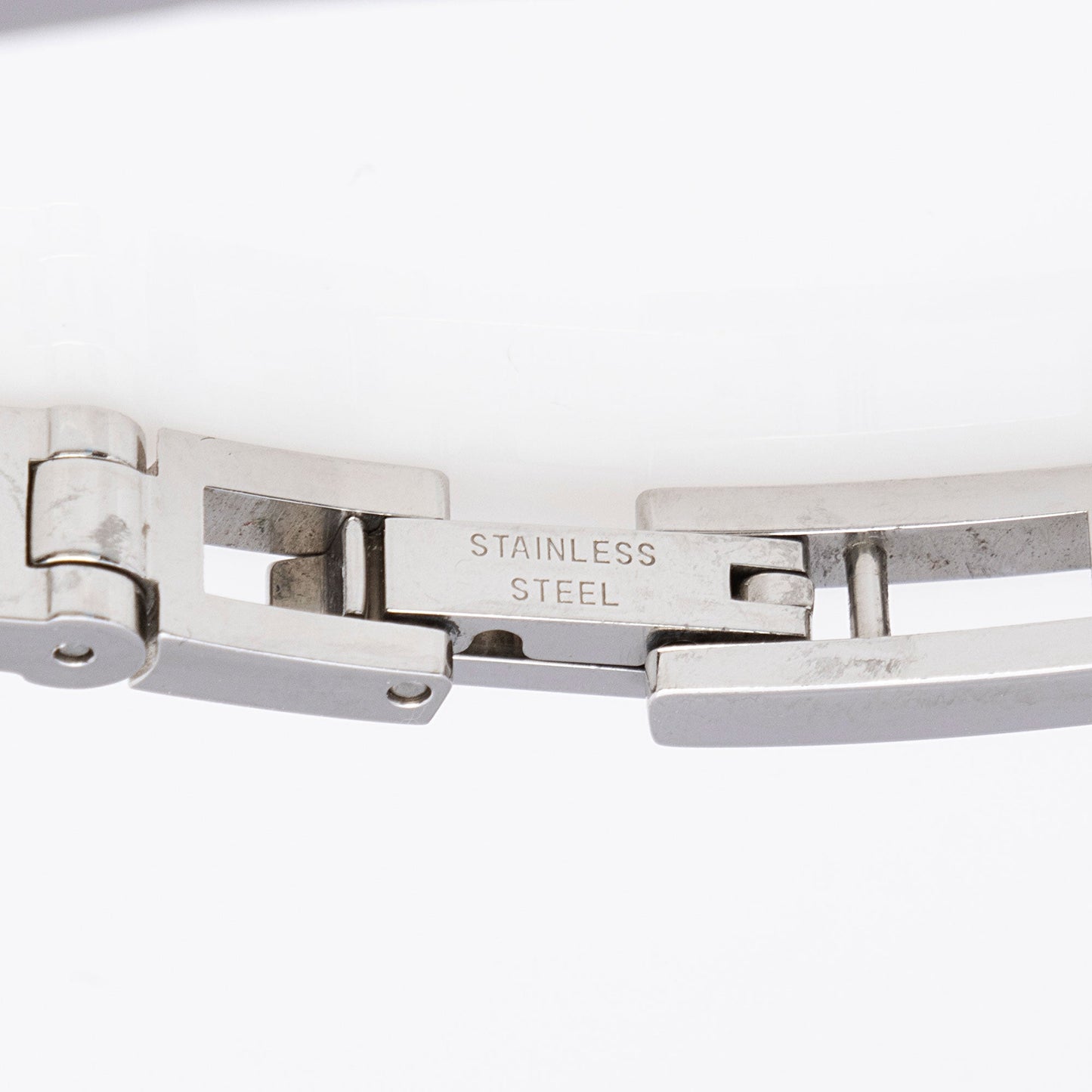 Gucci Vintage Stainless Steel 3900 Watch (SHF-XvfDLk)