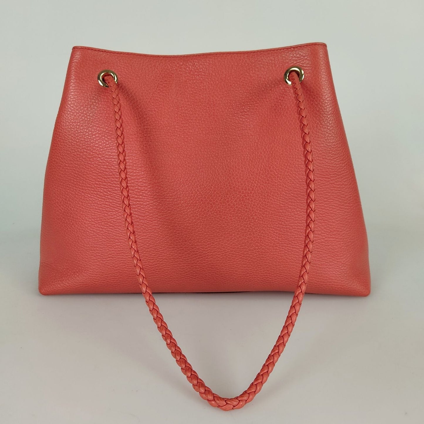 Luxury Gucci Trending 2025 Luxury Gucci Trending 2025 Gifford shoulder bag in coral red leather - '10s