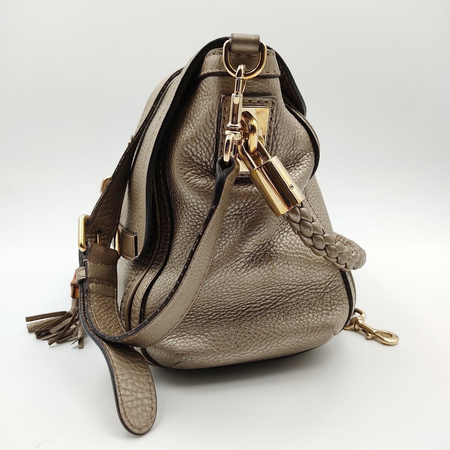 Luxury Gucci Bamboo shoulder bag in platinum leather