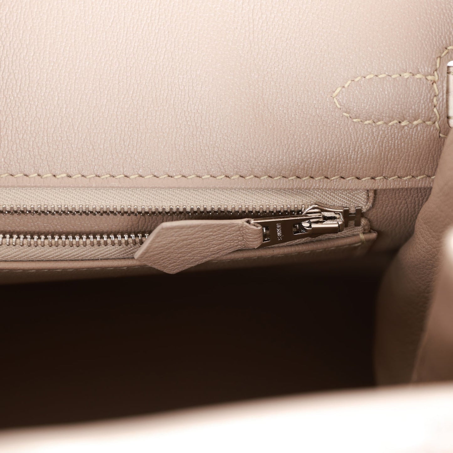 Luxury Hermes Birkin 25 Himalaya Niloticus Crocodile Palladium Hardware