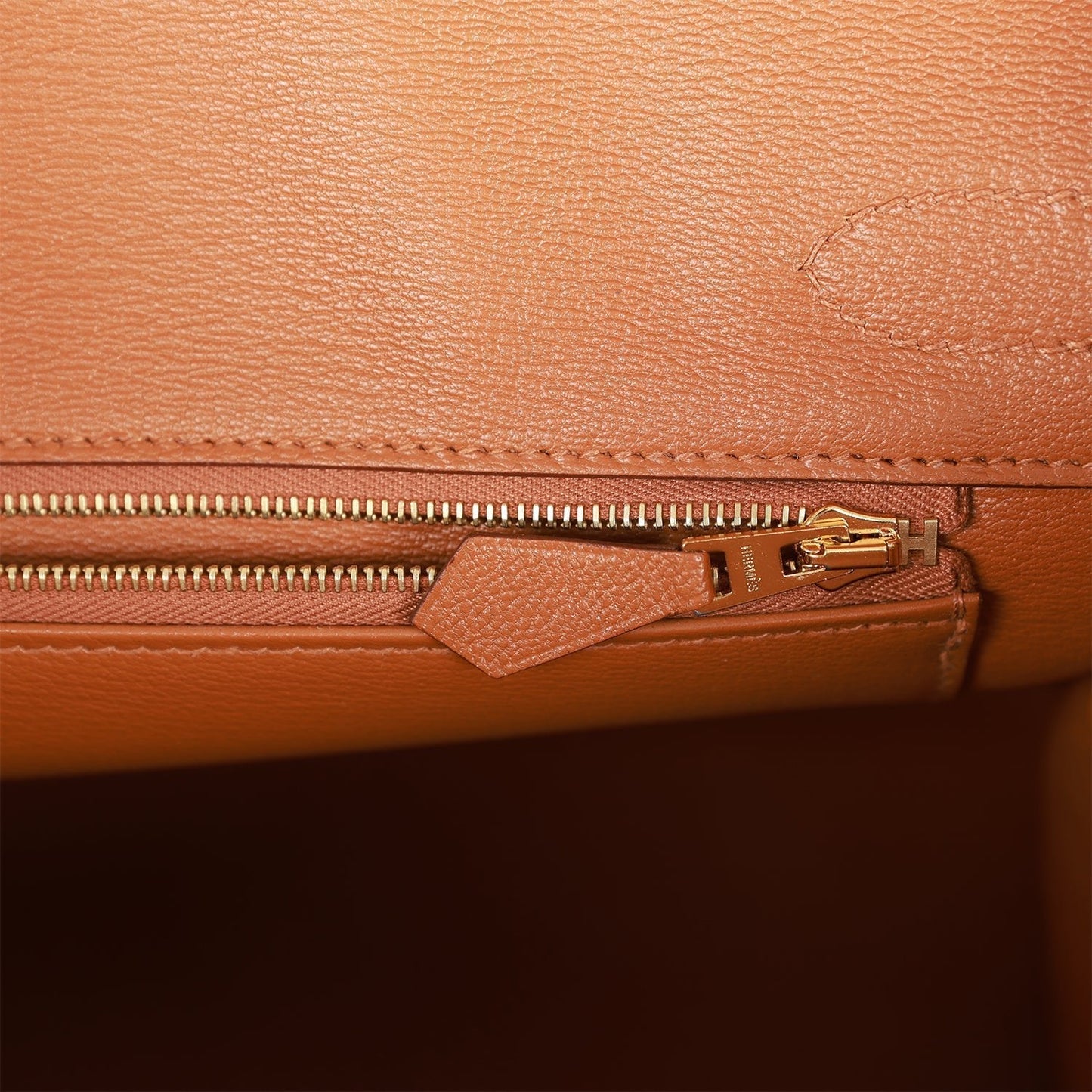 Luxury Hermes Birkin 30 Gold Matte Alligator Gold Hardware