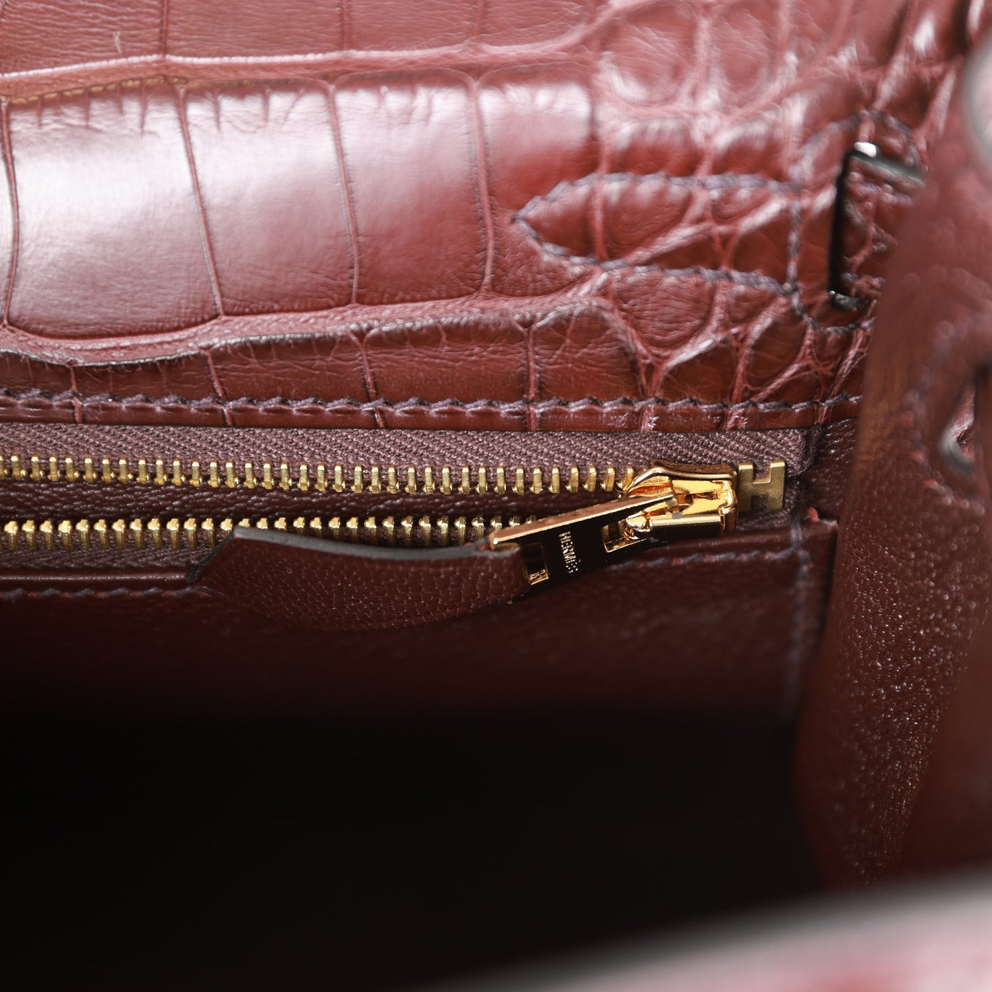 Luxury Hermes Kelly Retourne 25 Rouge Sellier Matte Alligator Gold Hardware