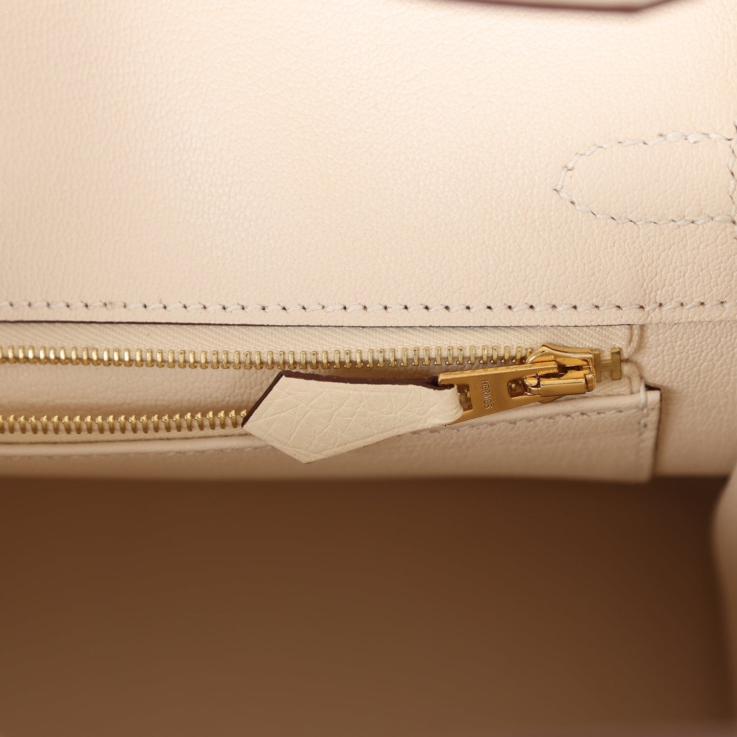 Luxury Hermes Birkin 25 Nata Ostrich Gold Hardware
