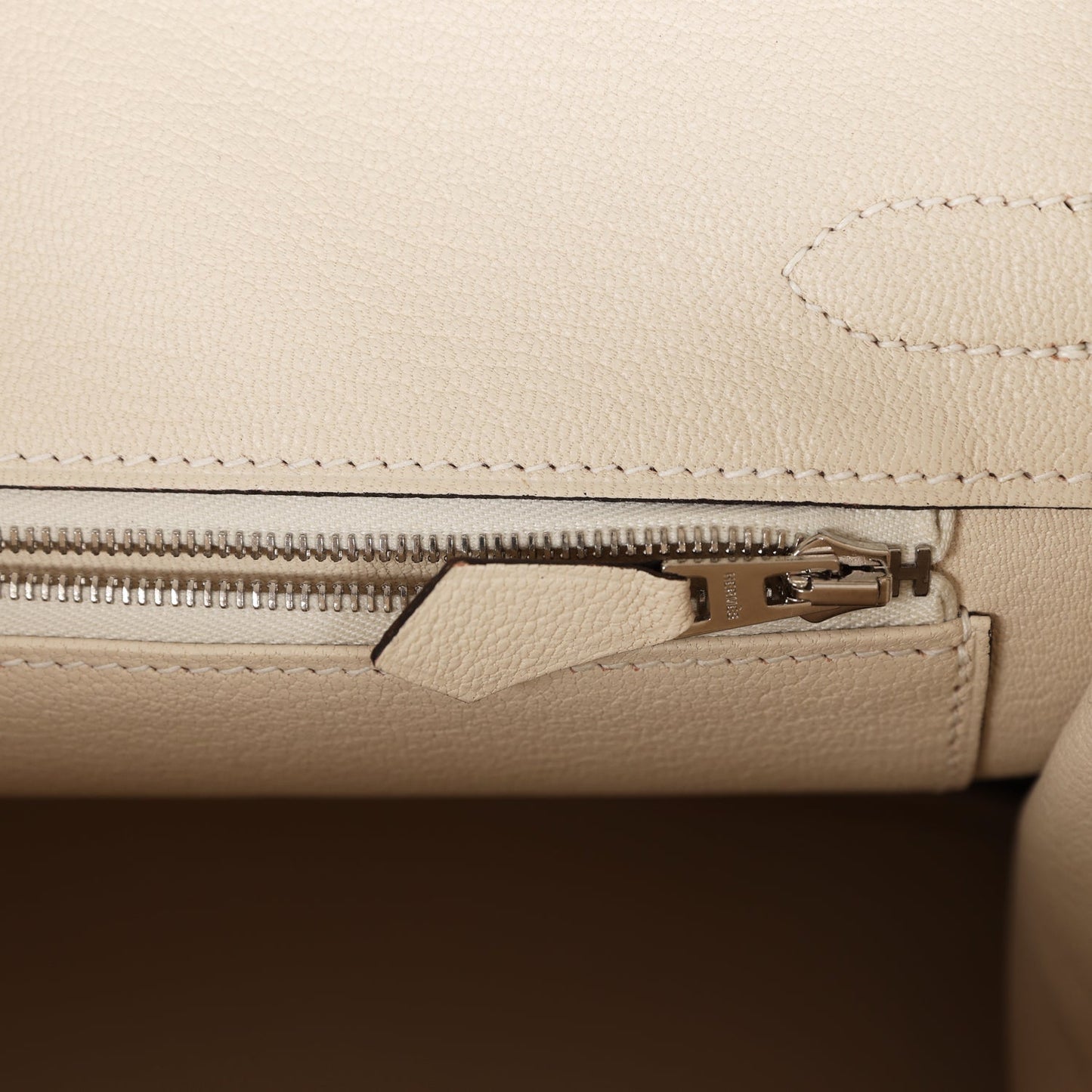 Luxury Hermes Special Order (HSS) Birkin 30 Gris Mouette and Craie Epsom Brushed Palladium Hardware