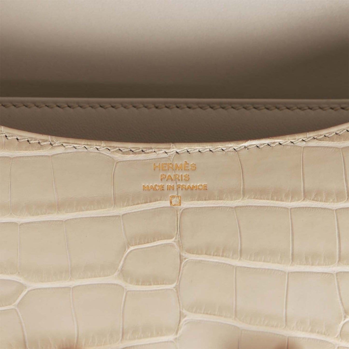 Luxury Hermes Constance 18 Beton Matte Alligator Mississippiensis Gold Hardware