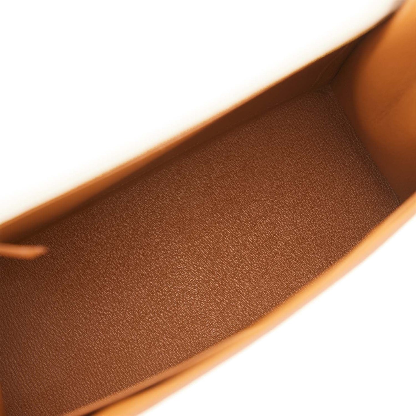 Luxury Hermes Special Order (HSS) Kelly Sellier 28 Nata Verso Epsom Brushed Gold Hardware