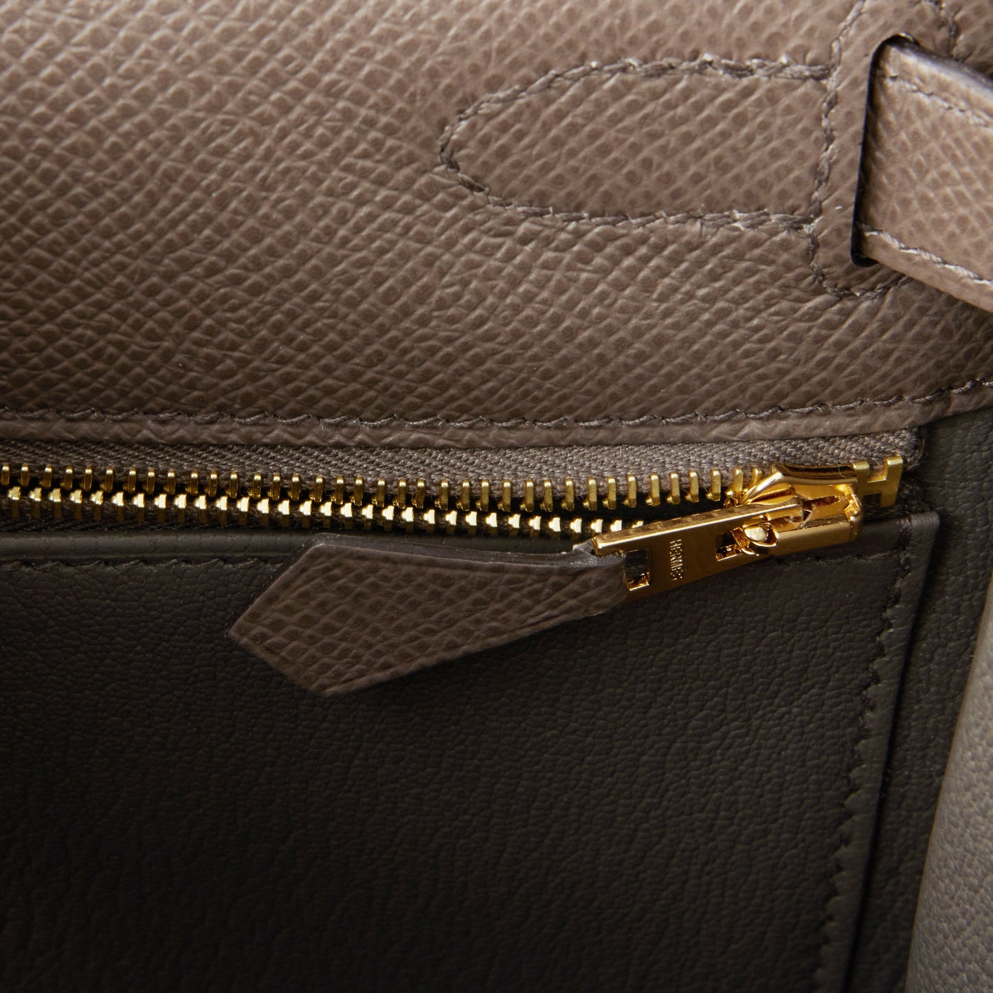 Luxury Hermes Kelly Sellier 28 Etain Epsom Gold Hardware