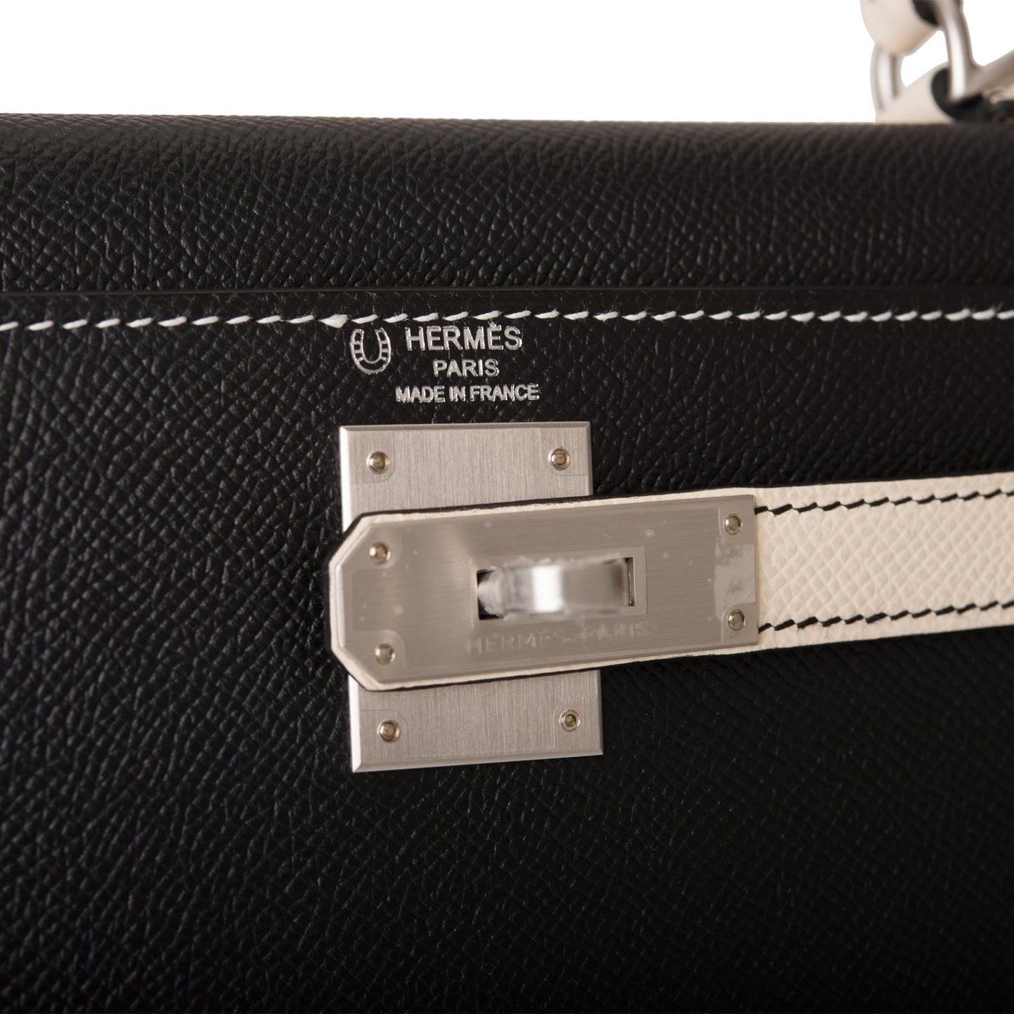 Luxury Hermes Special Order (HSS) Kelly Sellier 28 Black and Craie Epsom Brushed Palladium Hardware