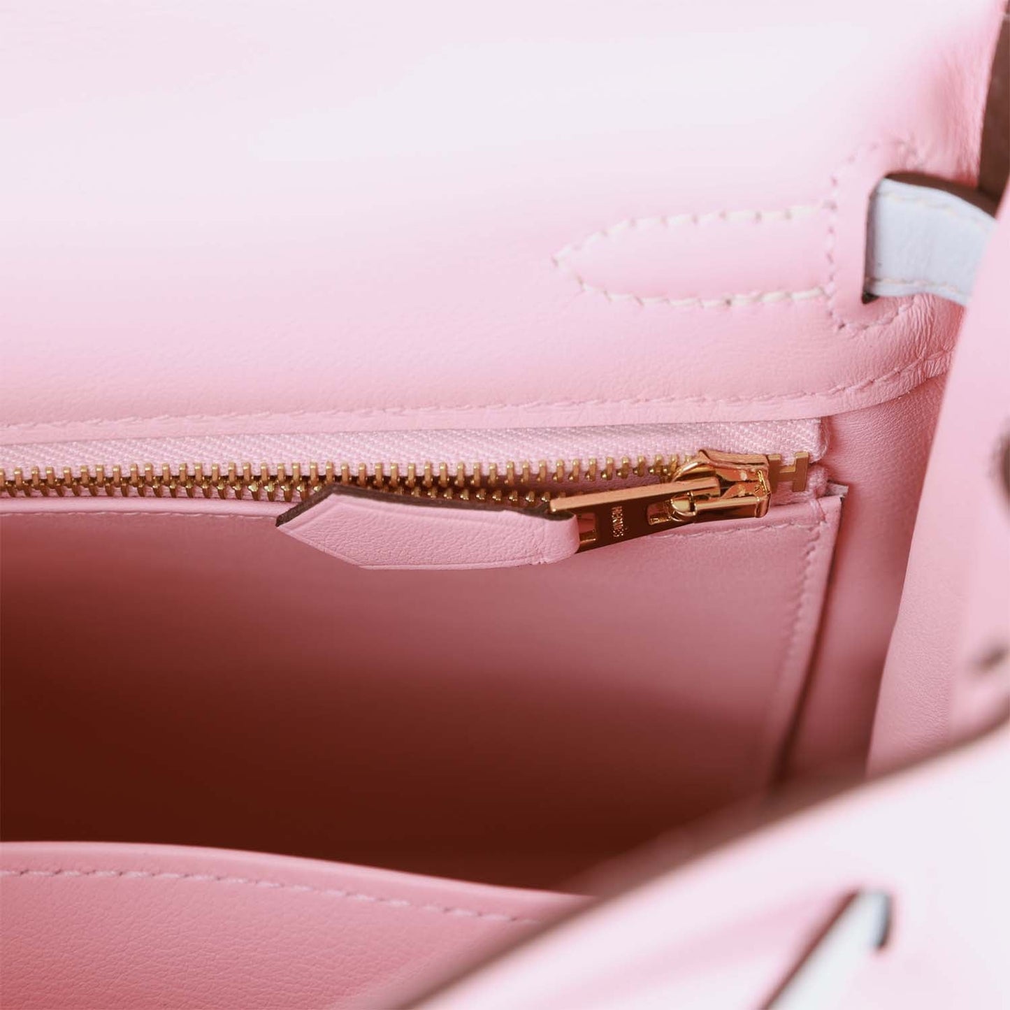 Luxury Hermes Special Order (HSS) Kelly Retourne 25 Rose Sakura and Bleu Brume Swift Permabrass Hardware