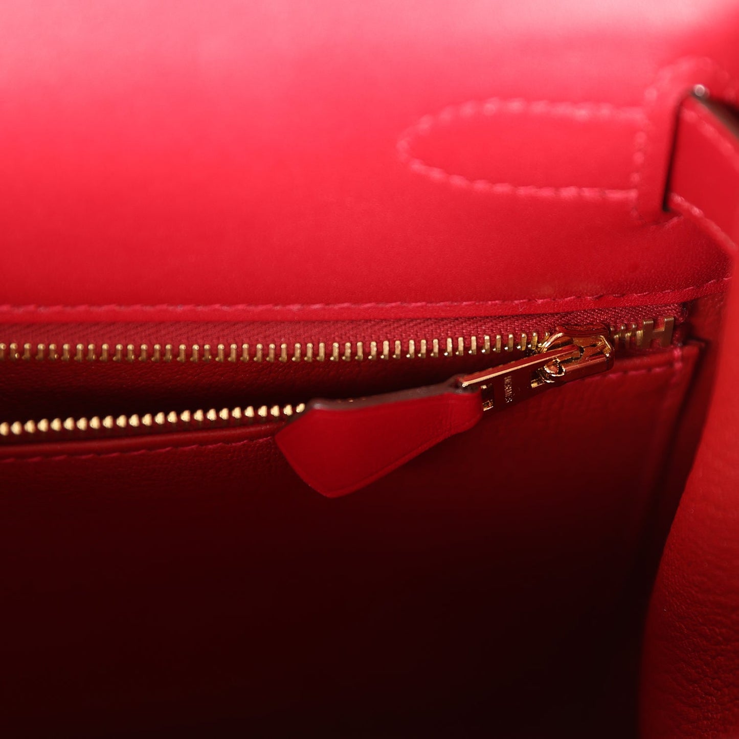Top Quality Luxury Hermes Kelly Sellier 28 Rouge Vif Tadelakt Gold Hardware