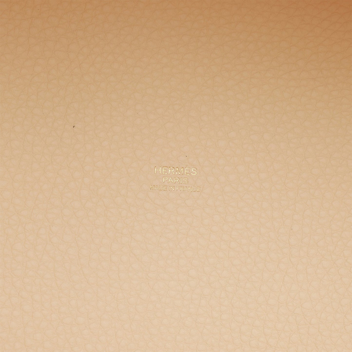Luxury Hermes Picotin Lock 22 Nata Clemence Gold Hardware