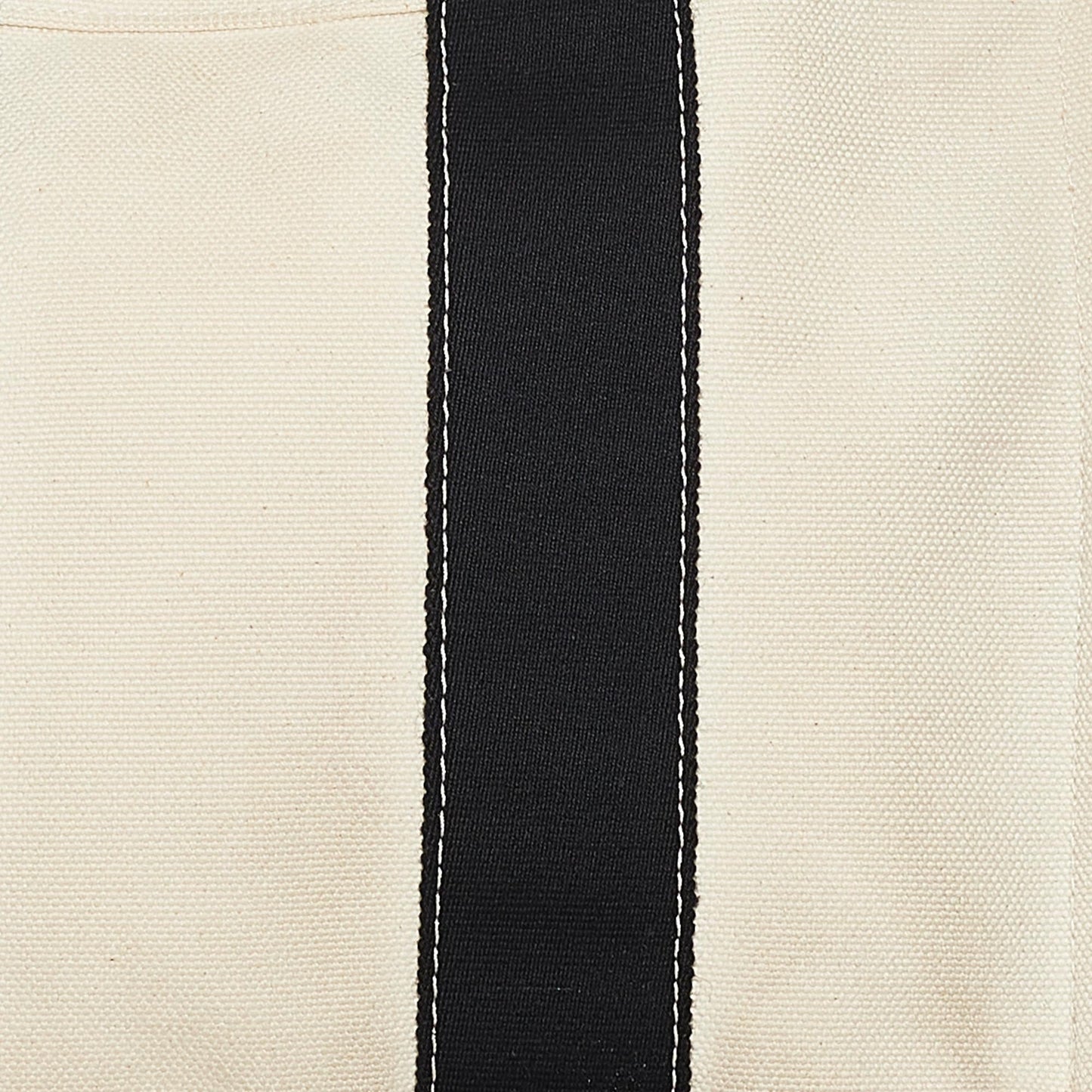 Luxury Hermes Bora Bora PM Tote (SHG-28900)