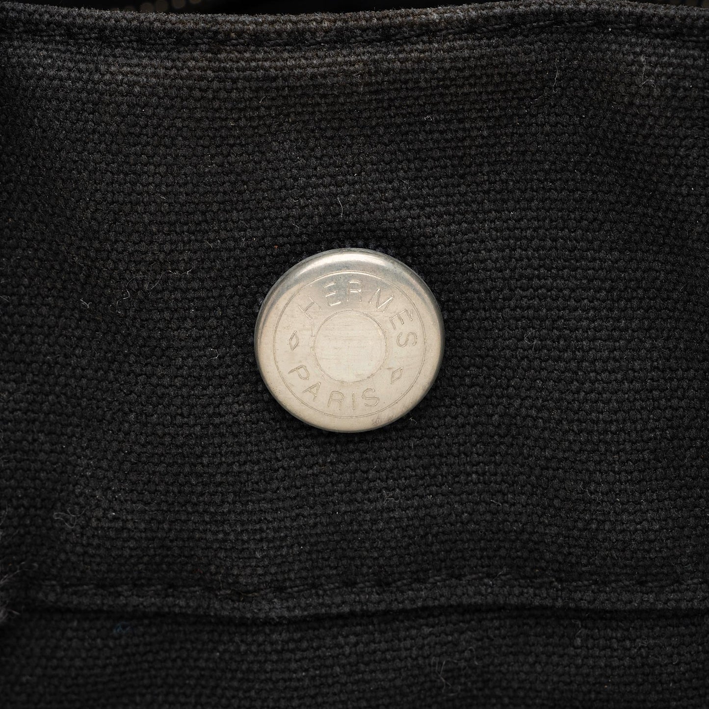 Luxury Hermes Canvas Herline PM Tote (SHF-23028)
