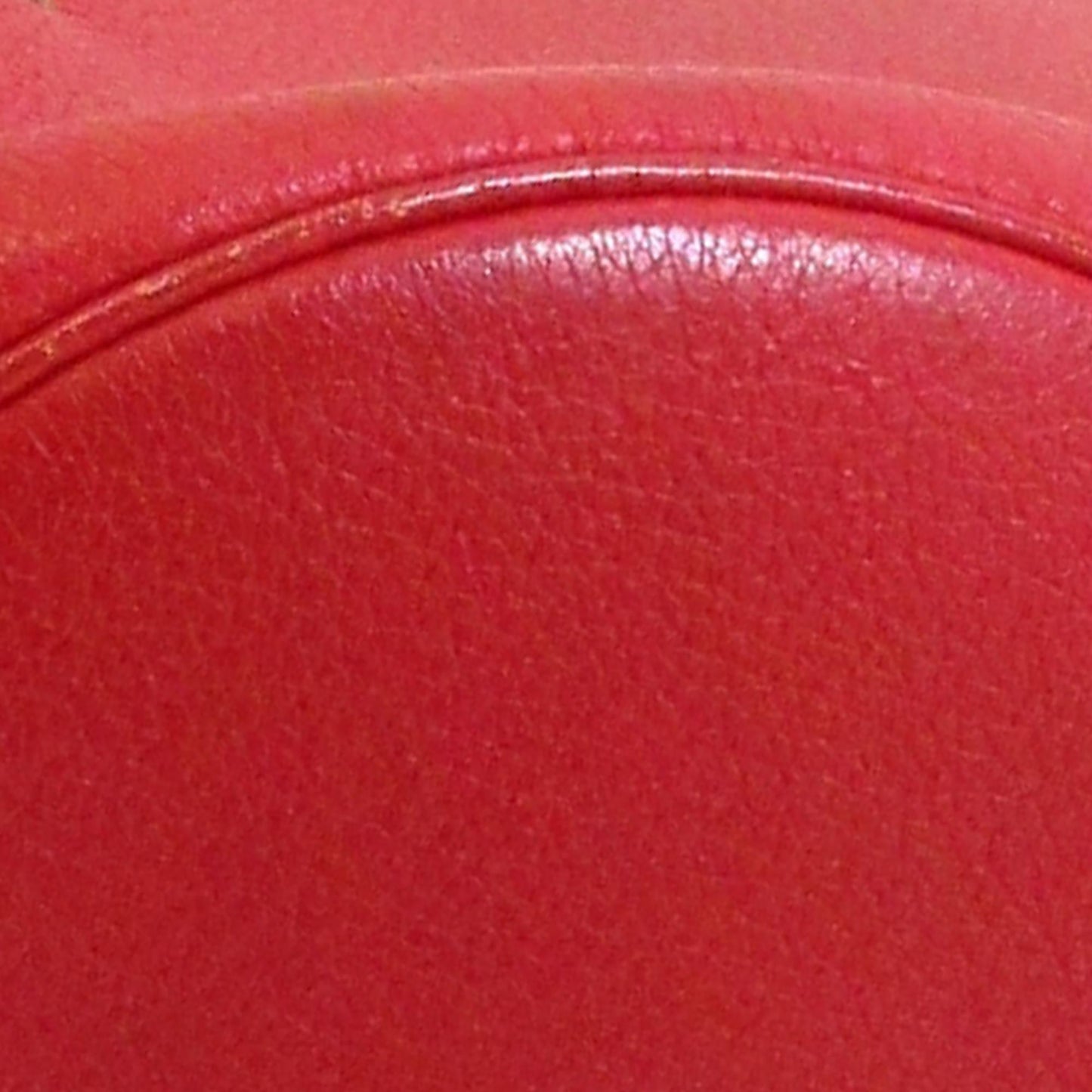 Luxury Hermes Clemence Mangeoire Bucket PM (SHG-35364)