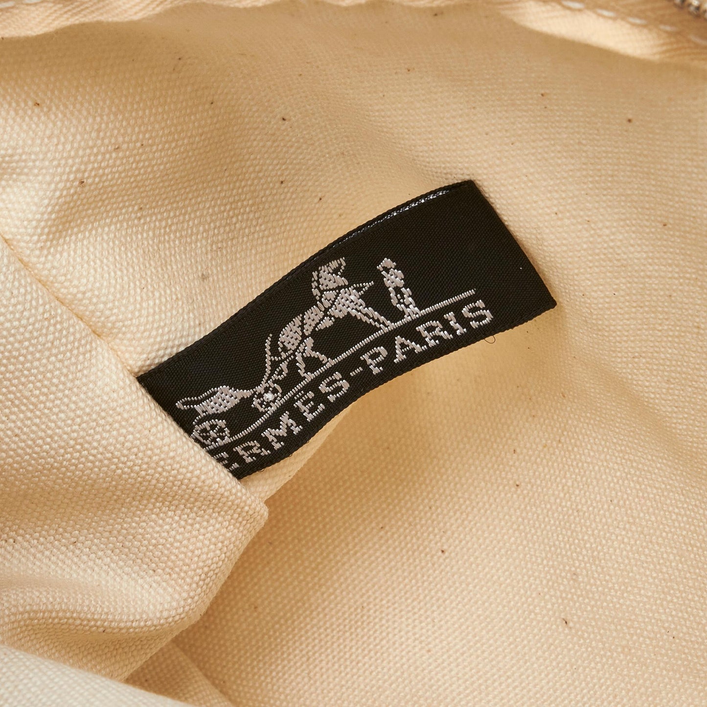 Luxury Hermes Fourre Tout MM (SHG-fcx7Gc)