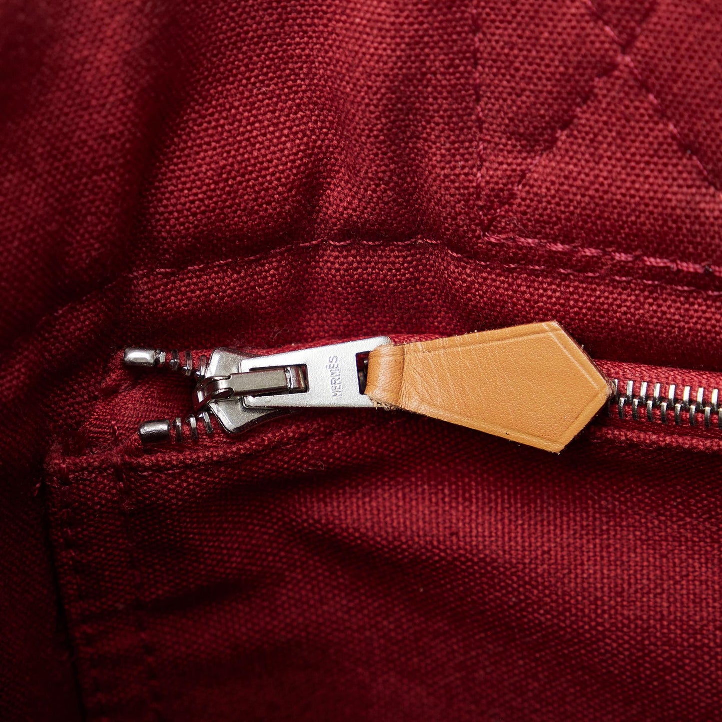 Luxury Hermes Fourre Tout PM (SHG-5jREoI)