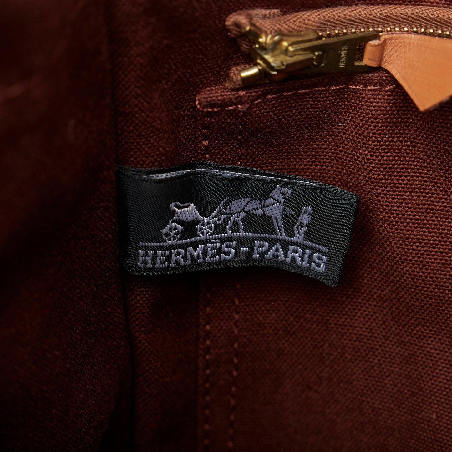 Luxury Hermes Fourre Tout PM (SHG-Qv0Q2y)