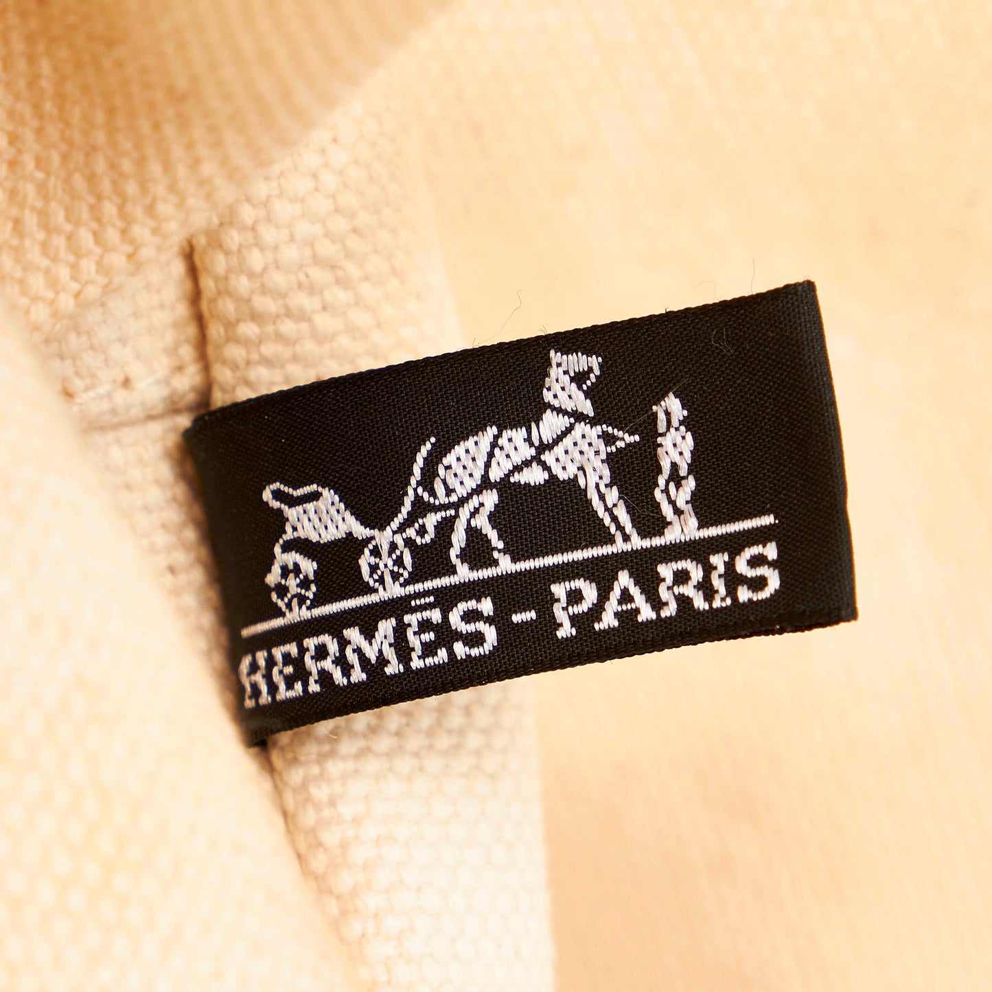 Luxury Hermes Sac Deauville PM Tote (SHG-28378)