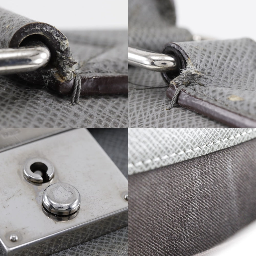 Louis Vuitton Taiga Neo Robusto 2 Briefcase M32657
