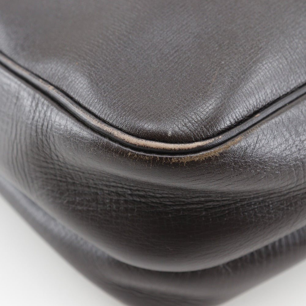 Louis Vuitton Leather Iroquois Shoulder Bag M92534