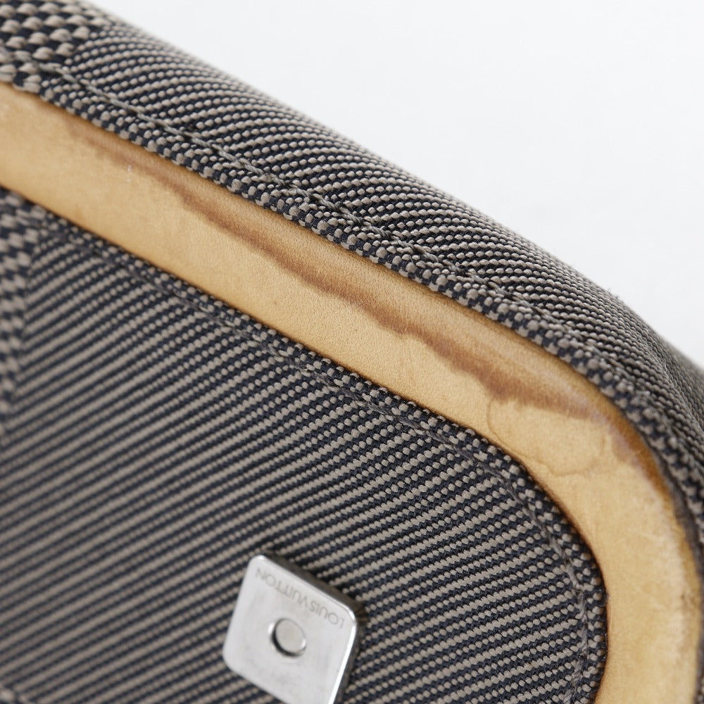 Louis Vuitton Damier Geant Canvas Messenger Bag M93030