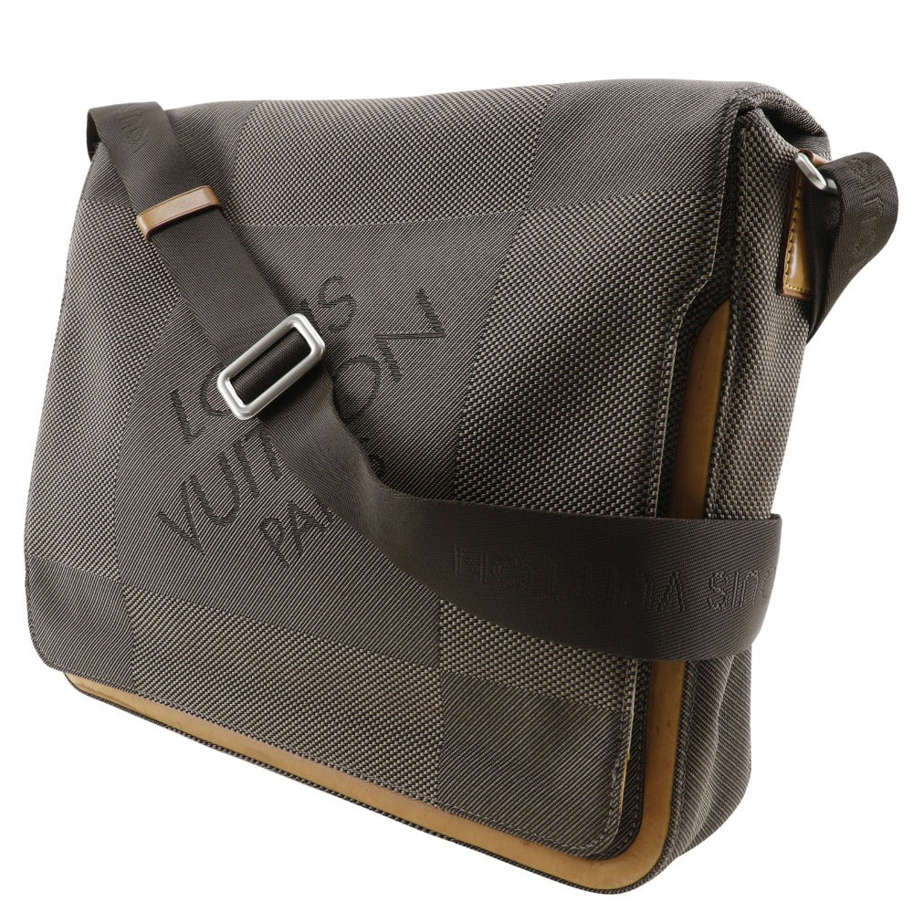 Louis Vuitton Damier Geant Canvas Messenger Bag M93030