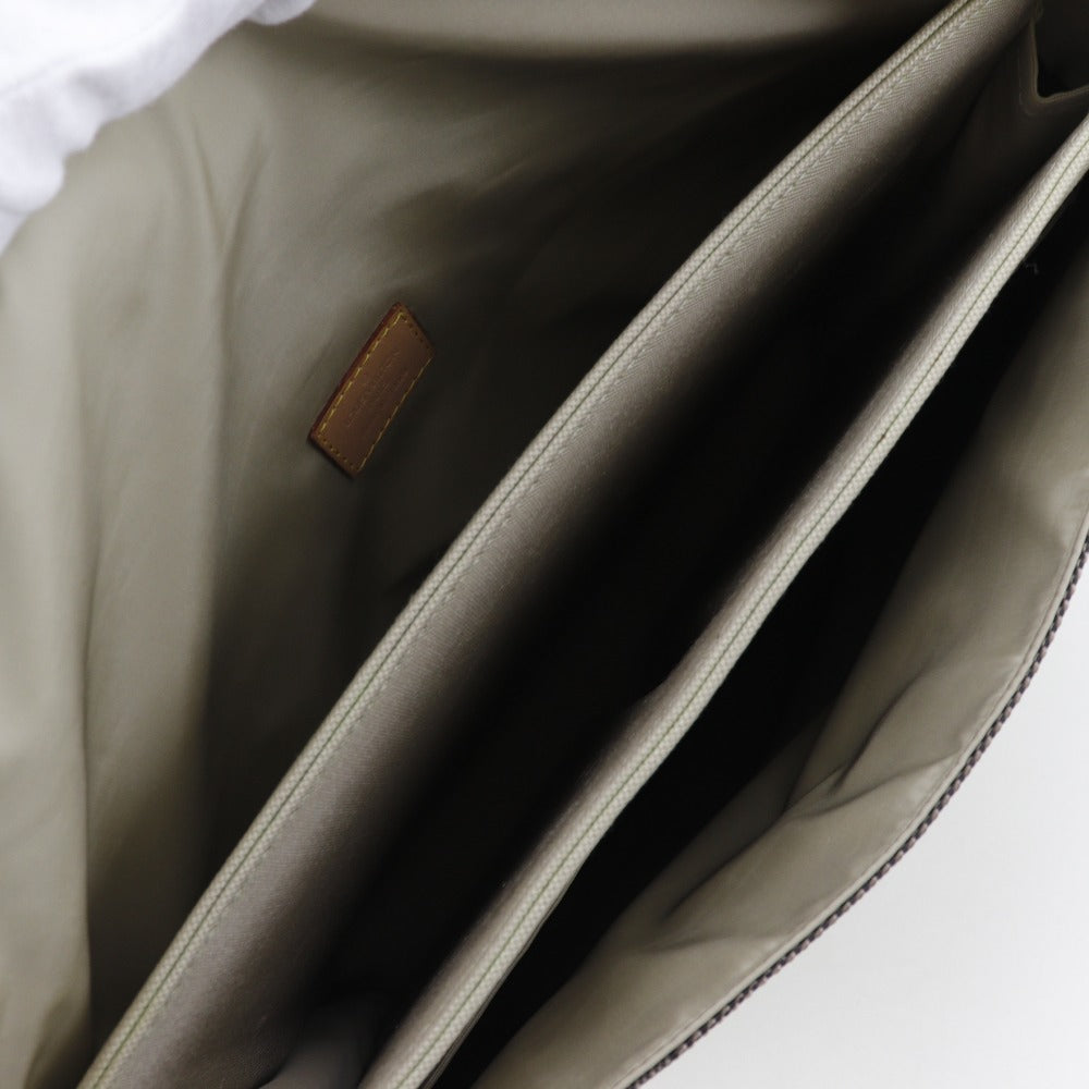 Louis Vuitton Damier Geant Canvas Messenger Bag M93030