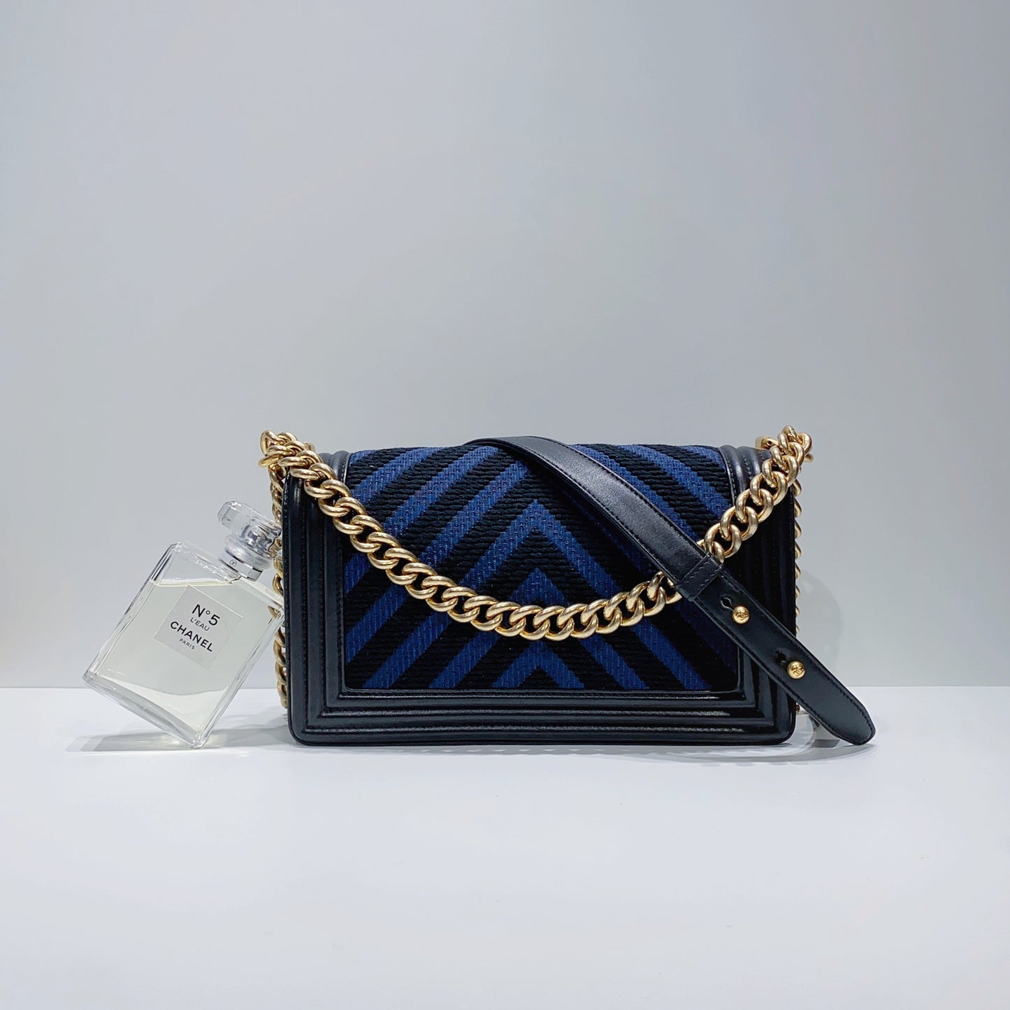 No.3894-Chanel Chevron Boy 25cm