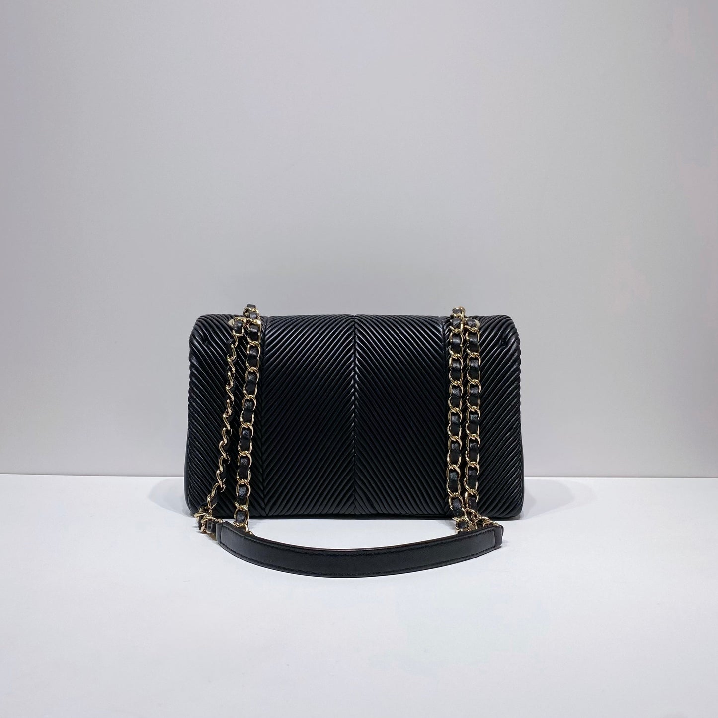 No.4241-Chanel Pleated Crush Flap Bag (Unused / 未使用品)