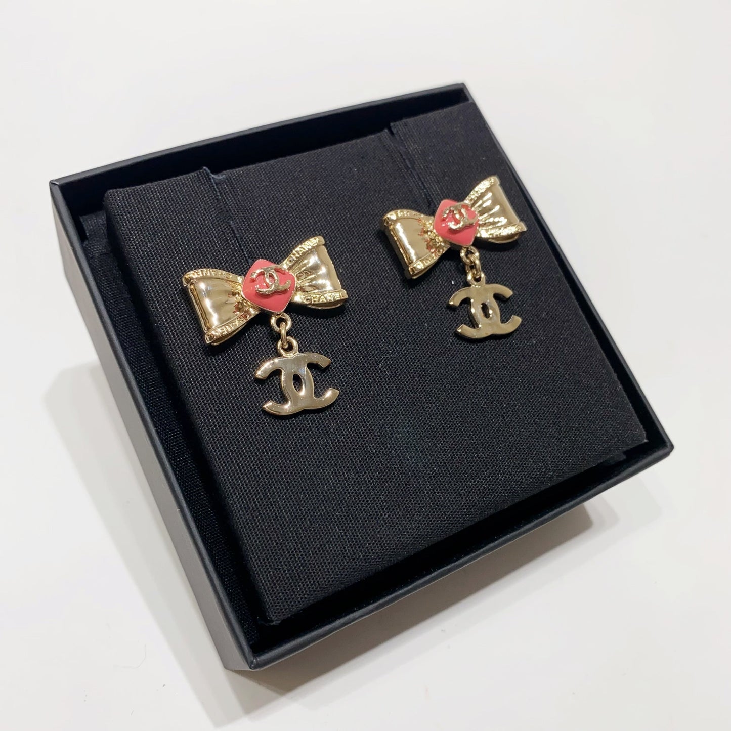 No.4134-Chanel Ribbon Coco Mark Earrings (Unused / 未使用品)