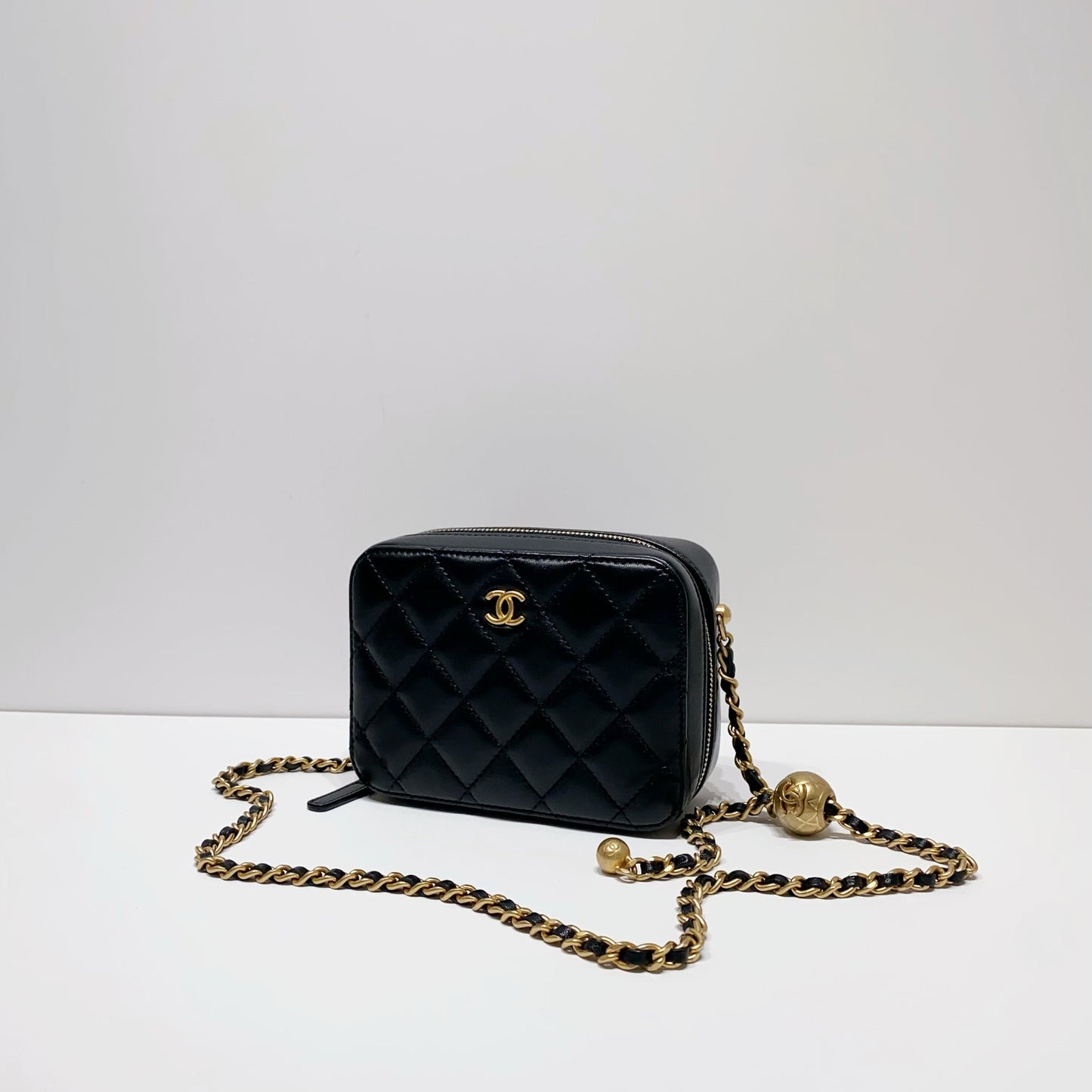 No.4141-Chanel Pearl Crush Camera Bag