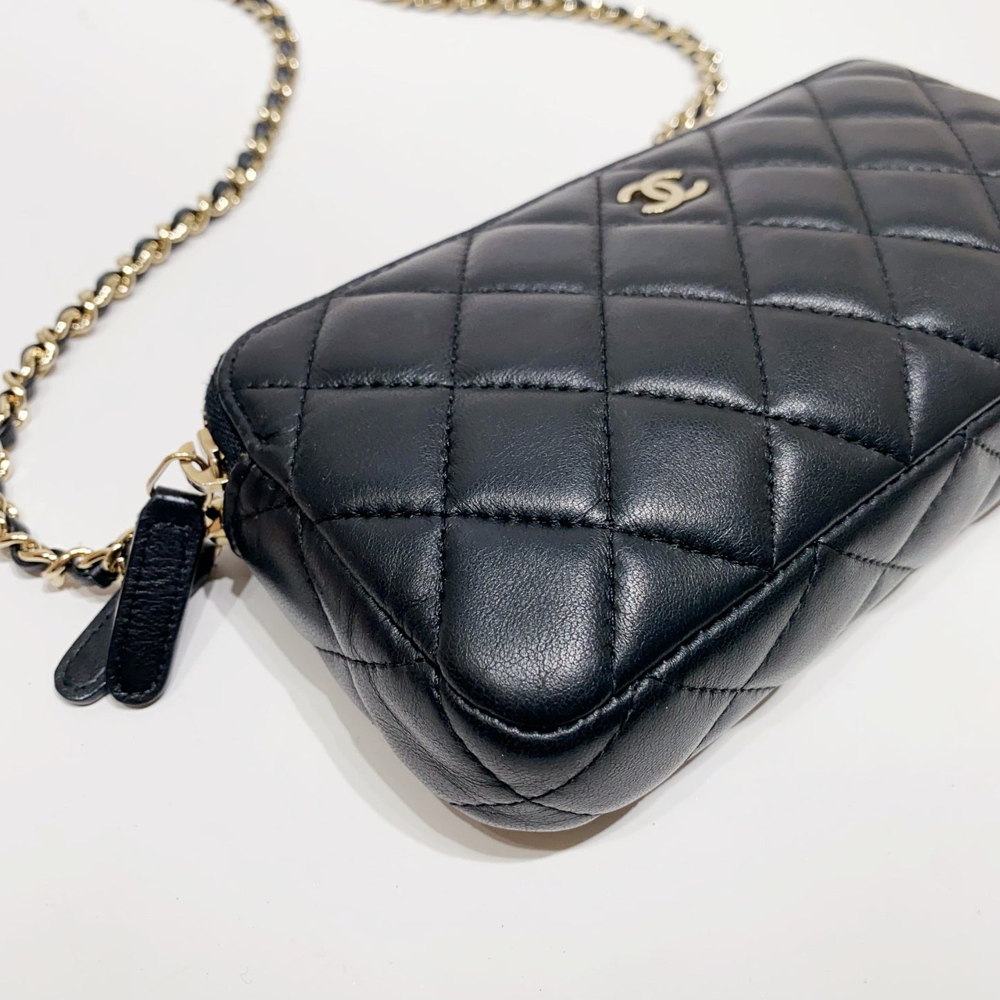 No.4144-Chanel Timeless Classic Phone Holder With Chain