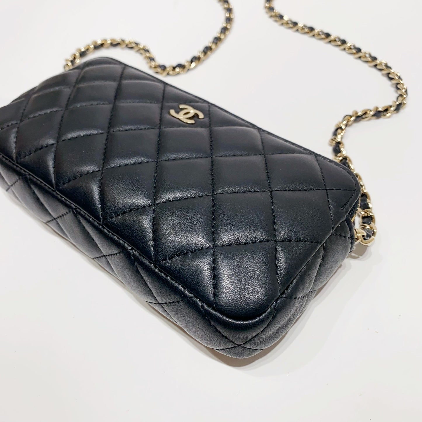 No.4144-Chanel Timeless Classic Phone Holder With Chain