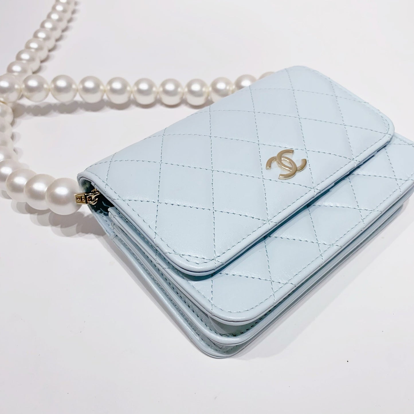 No.4401-Chanel Maxi Pearls Clutch With Chain (Unused / 未使用品)