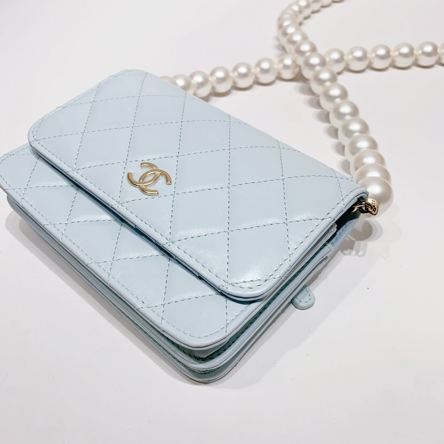 No.4401-Chanel Maxi Pearls Clutch With Chain (Unused / 未使用品)