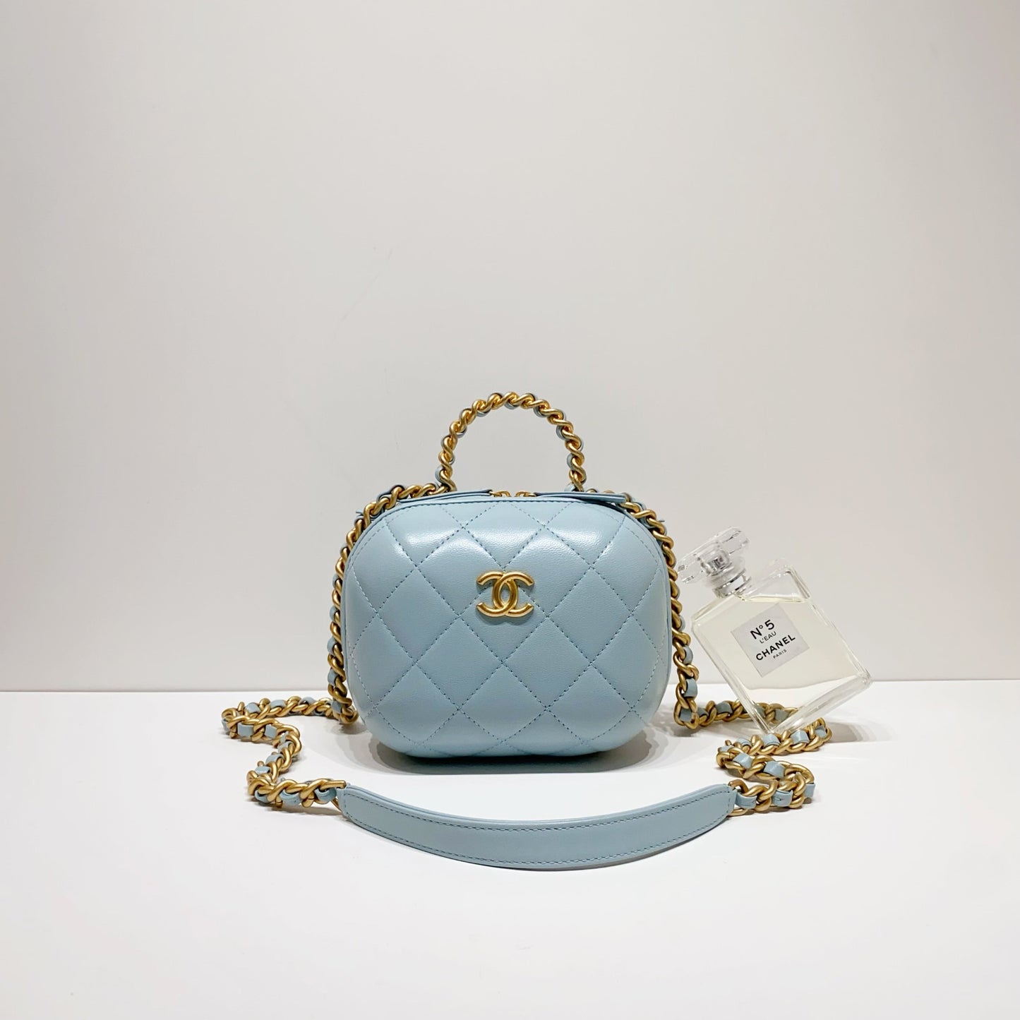 No.4169-Chanel Small Bubble Vanity Case<span class="Apple-converted-space">&nbsp;</span>