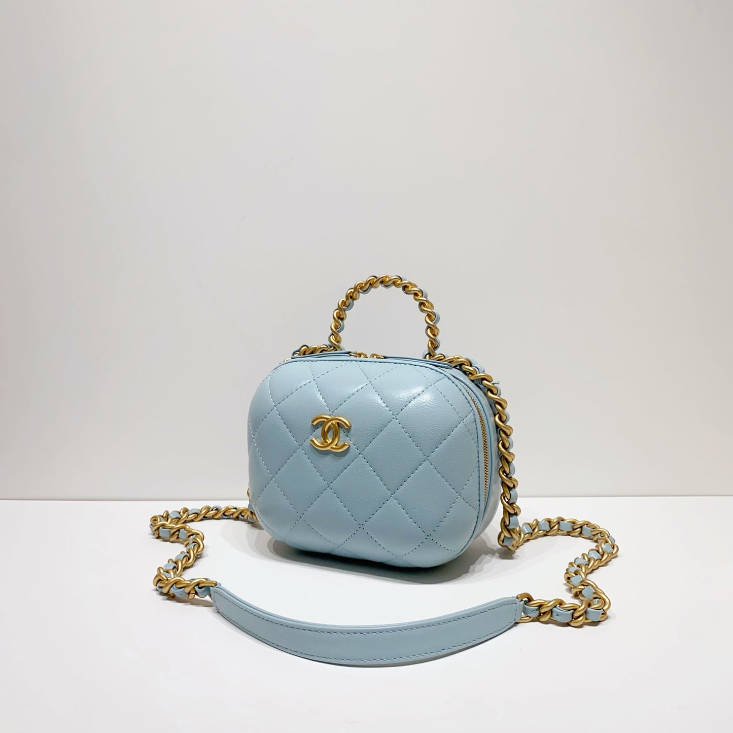 No.4169-Chanel Small Bubble Vanity Case<span class="Apple-converted-space">&nbsp;</span>