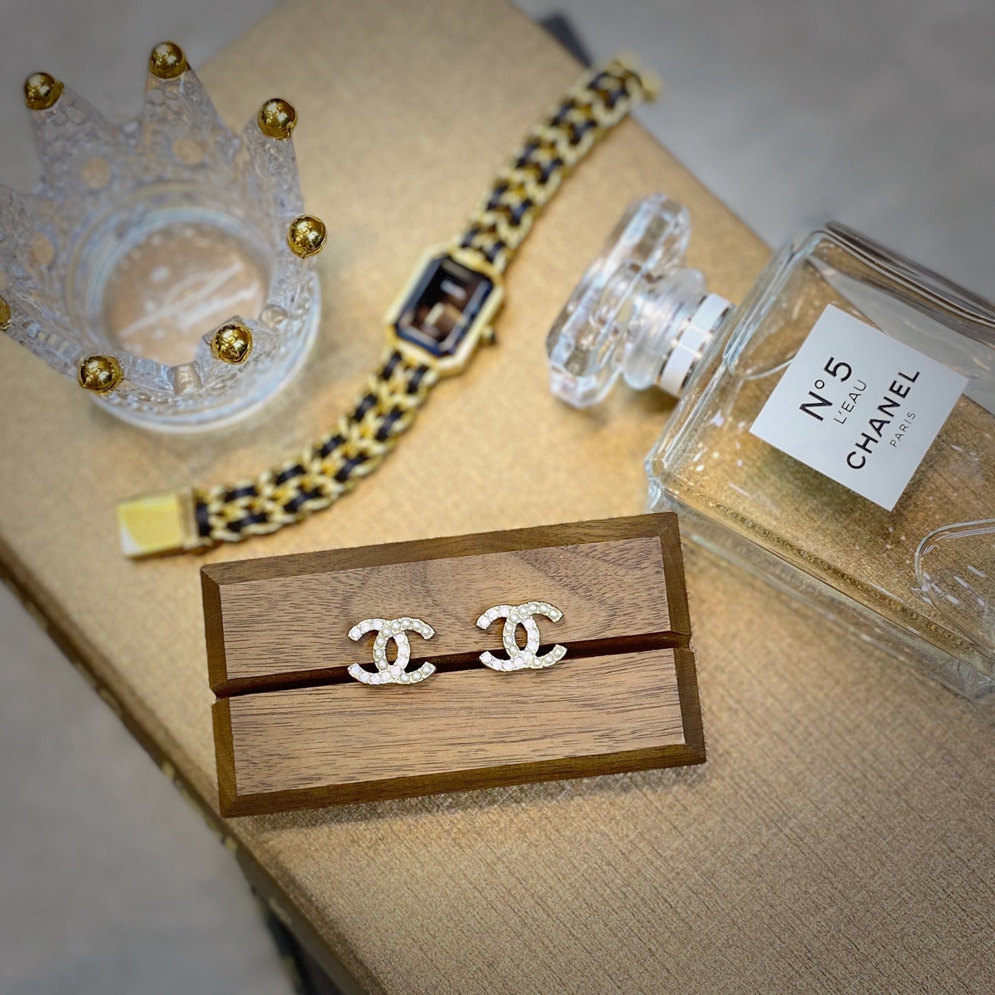 No.2247-Chanel Classic CC Pearl With Crystal Earrings