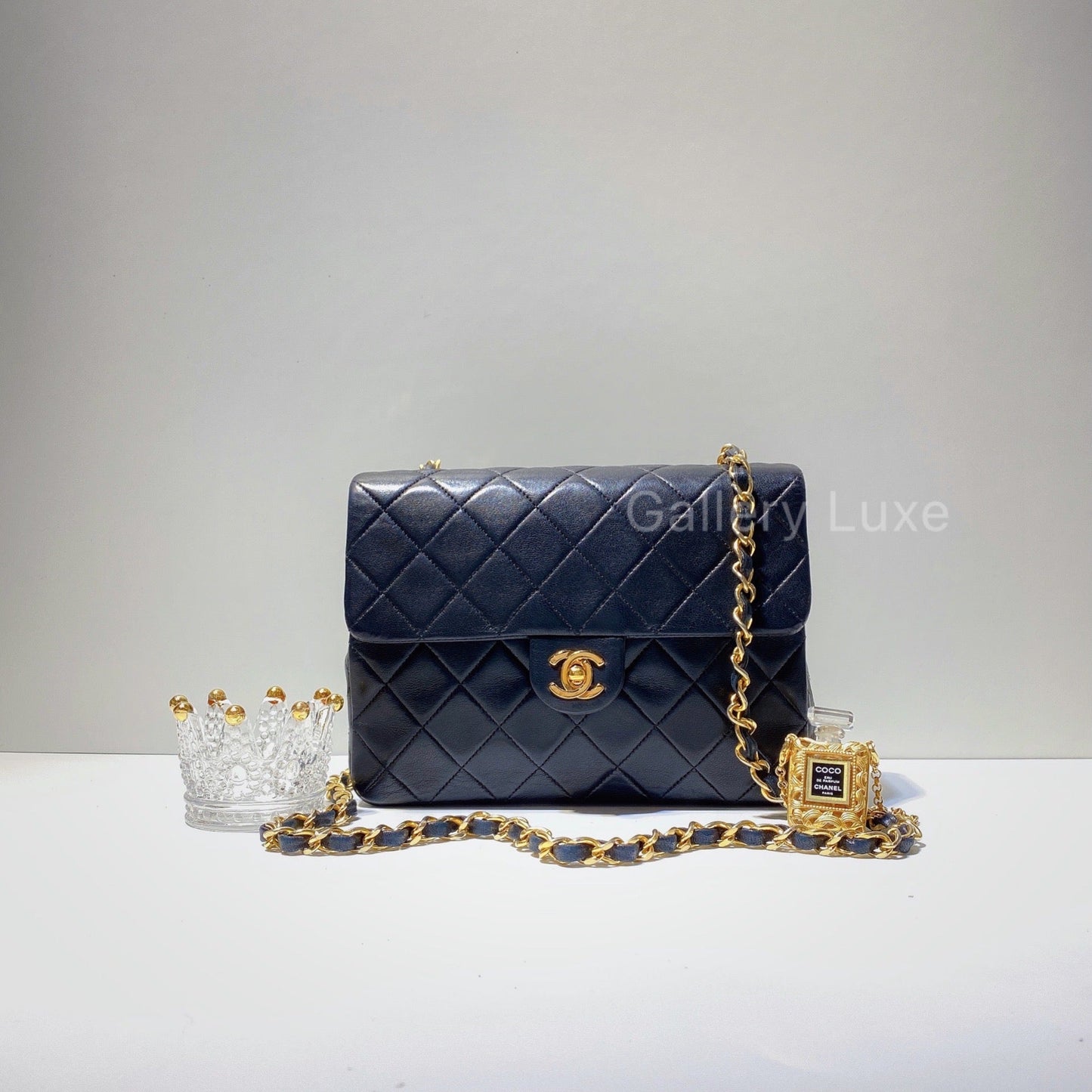 No.2819-Chanel Vintage Lambskin Classic Flap Mini 20cm