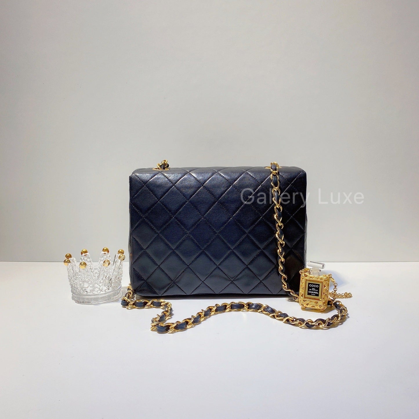 No.2819-Chanel Vintage Lambskin Classic Flap Mini 20cm